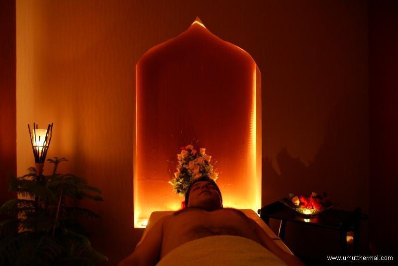 Umut Thermal Spa & Wellness Hotel Karakıran エクステリア 写真