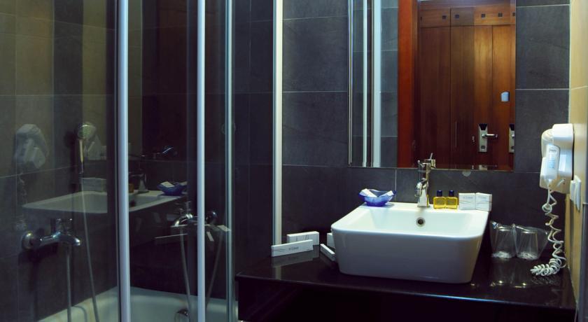 Umut Thermal Spa & Wellness Hotel Karakıran エクステリア 写真