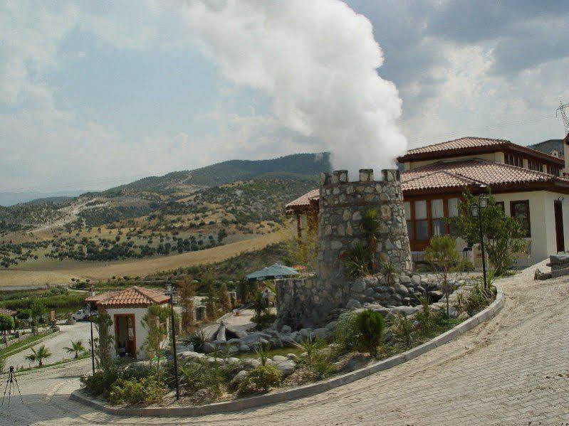 Umut Thermal Spa & Wellness Hotel Karakıran エクステリア 写真